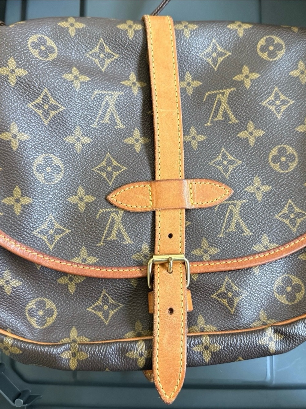 Louis Vuitton large Brown Monogram Shoulder or crossbody Bag with Tan Trim